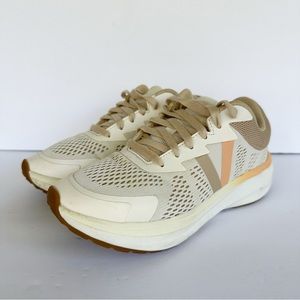 Women’s Size 5 Vionic Limitless 1st Ray Marshmallow Apricot Low-Top Sneakers